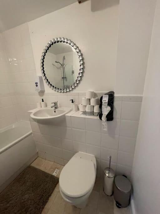Flamingo Apartments Woolwich Free Parking And Wi-Fi London Eksteriør bilde