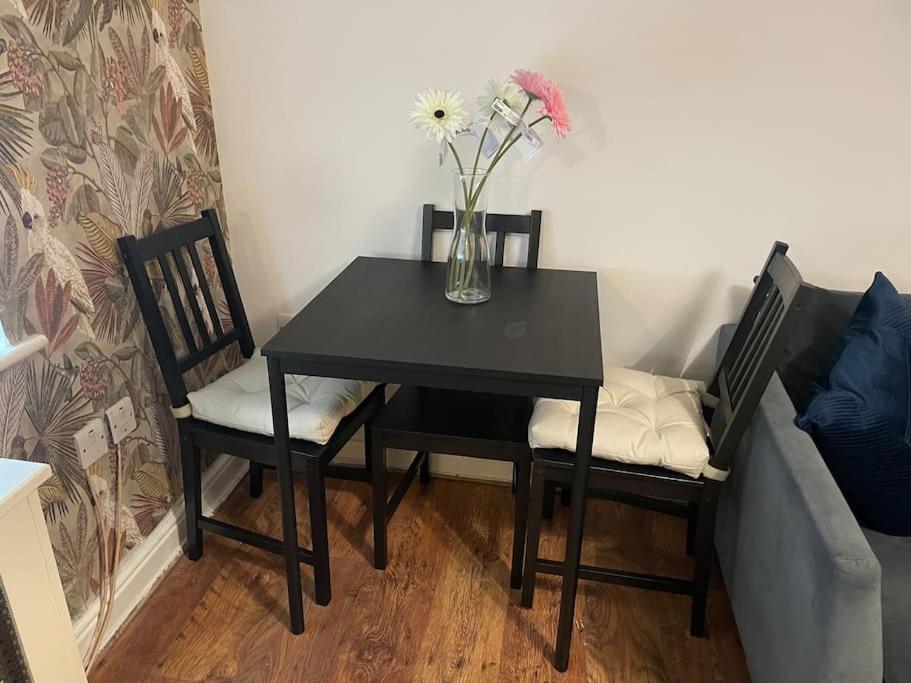 Flamingo Apartments Woolwich Free Parking And Wi-Fi London Eksteriør bilde